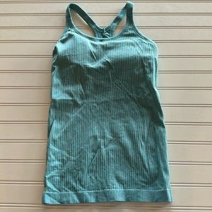 Lululemon tank top